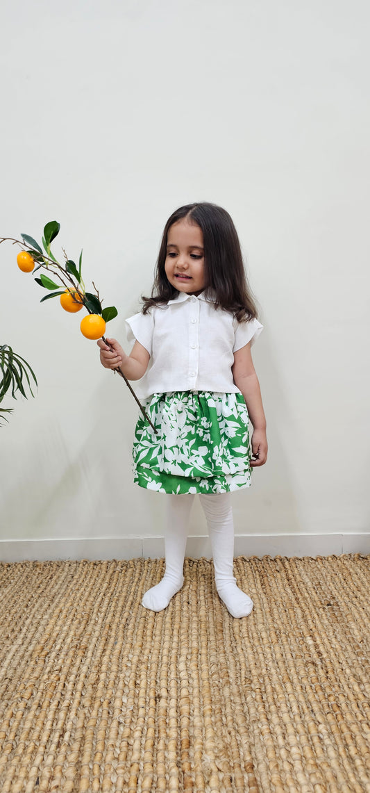 PRINTED SKIRT WITH WHITE SHIRT TT0109