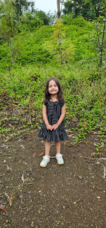Baggy Black & white stripes Dress TT0141