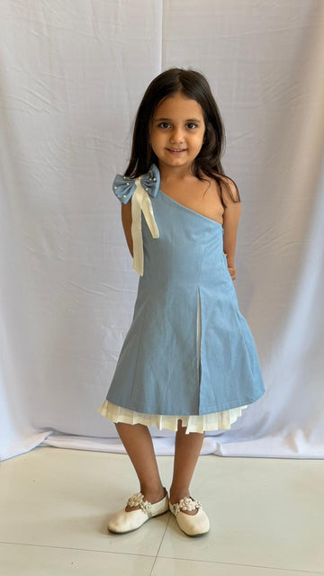 One shoulder denim dress